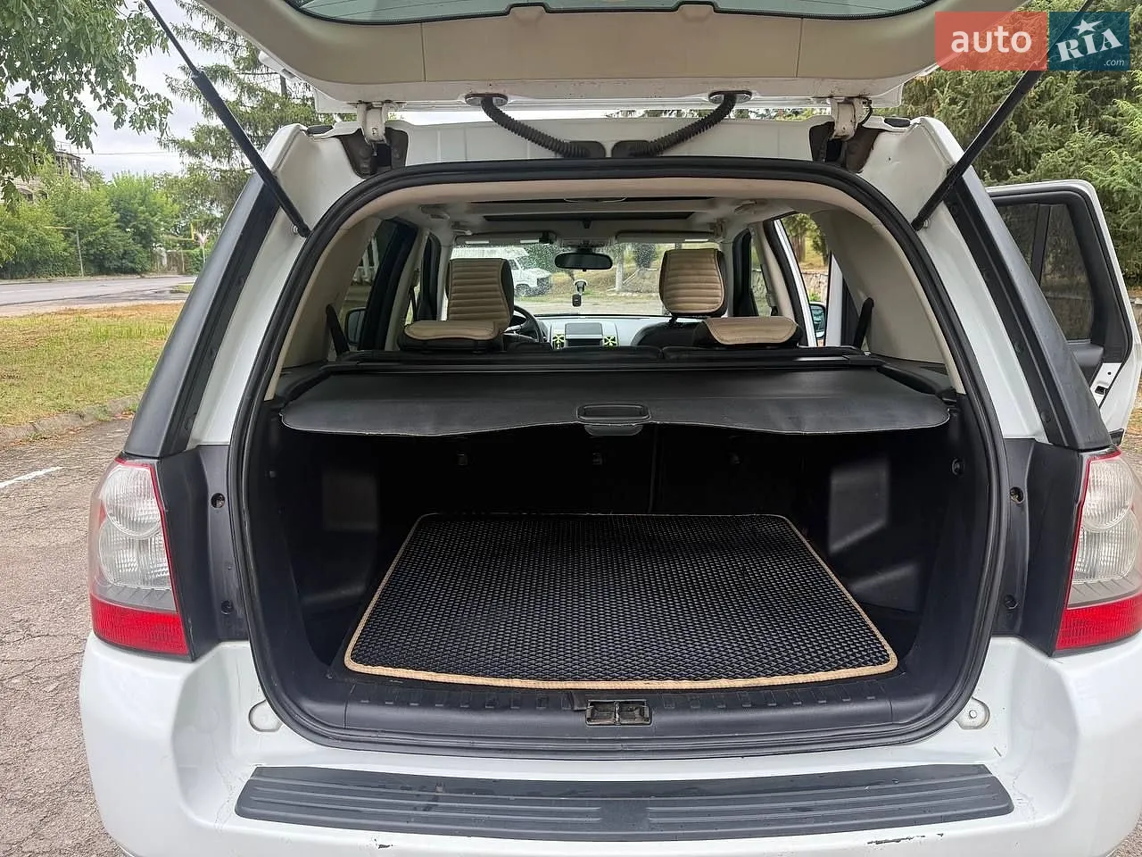 2011 Land Rover Freelander - мініатюра 29