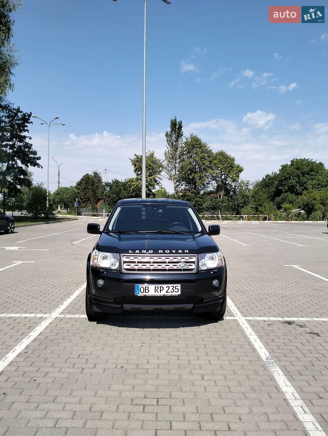 2011 Land Rover Freelander - фото 1