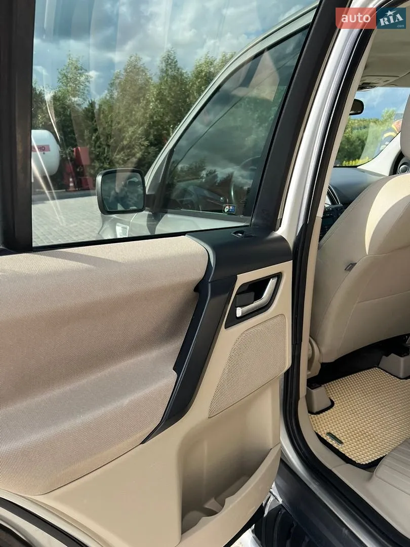 2011 Land Rover Freelander - мініатюра 14