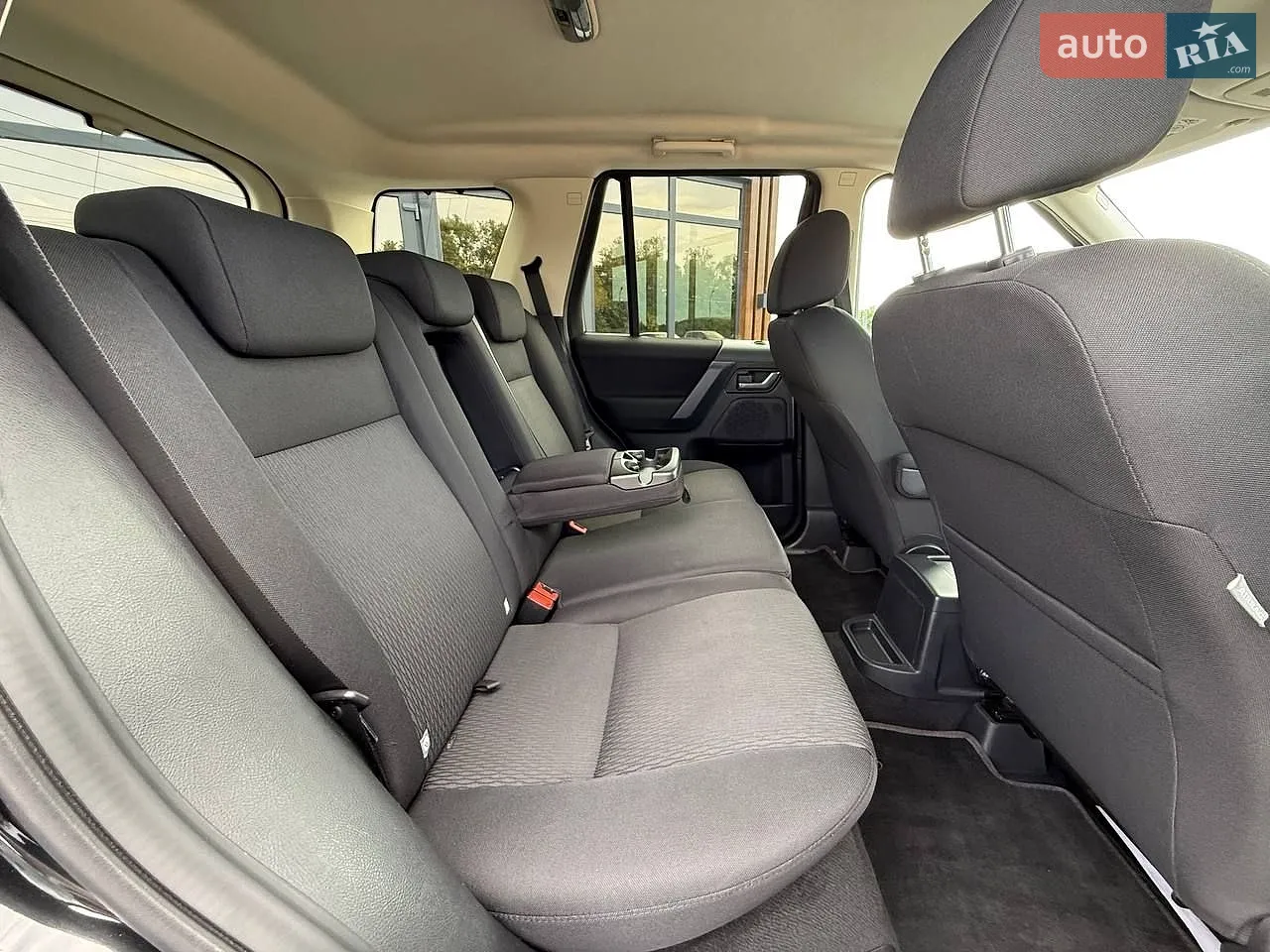 2013 Land Rover Freelander - мініатюра 30