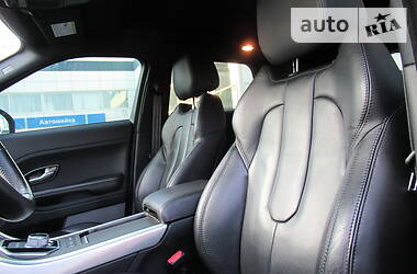 Позашляховик / Кросовер Land Rover Range Rover Evoque 2015 в 
