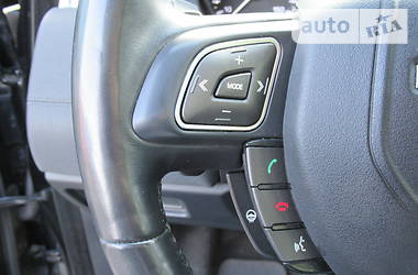 Позашляховик / Кросовер Land Rover Range Rover Evoque 2015 в 