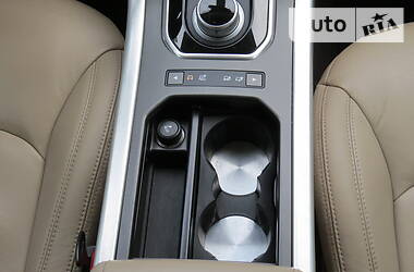 Позашляховик / Кросовер Land Rover Range Rover Evoque 2013 в 