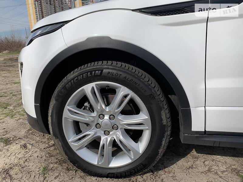 Позашляховик / Кросовер Land Rover Range Rover Evoque 2015 в Києві