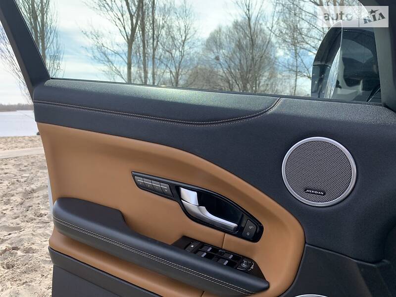 Позашляховик / Кросовер Land Rover Range Rover Evoque 2015 в Києві