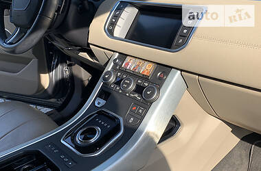 Позашляховик / Кросовер Land Rover Range Rover Evoque 2017 в 