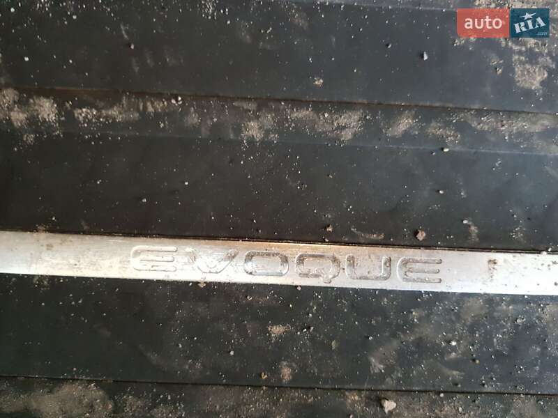 Внедорожник / Кроссовер Land Rover Range Rover Evoque 2014 в Жмеринке фото 91 Внедорожник / Кроссовер Land Rover Range Rover Evoque 2014 в Жмеринке