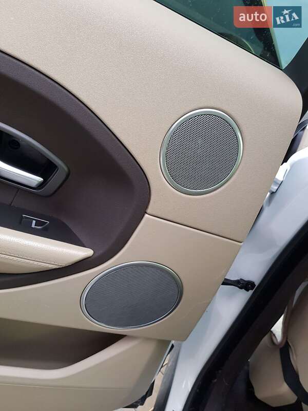 Внедорожник / Кроссовер Land Rover Range Rover Evoque 2014 в Жмеринке фото 134 Внедорожник / Кроссовер Land Rover Range Rover Evoque 2014 в Жмеринке