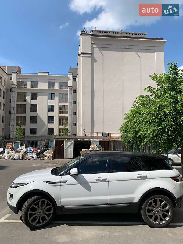 Внедорожник / Кроссовер Land Rover Range Rover Evoque 2015 в Ирпене
