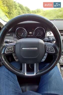 Внедорожник / Кроссовер Land Rover Range Rover Evoque 2015 в Ровно