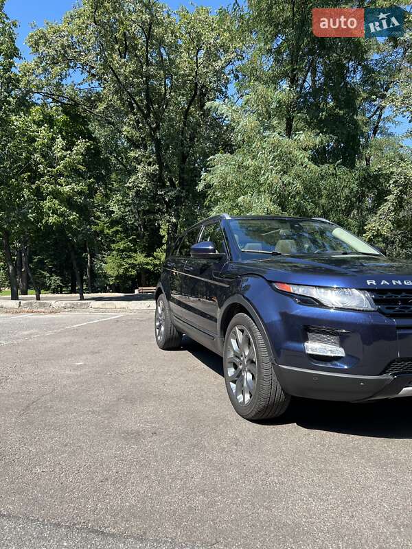 Внедорожник / Кроссовер Land Rover Range Rover Evoque 2014 в Киеве