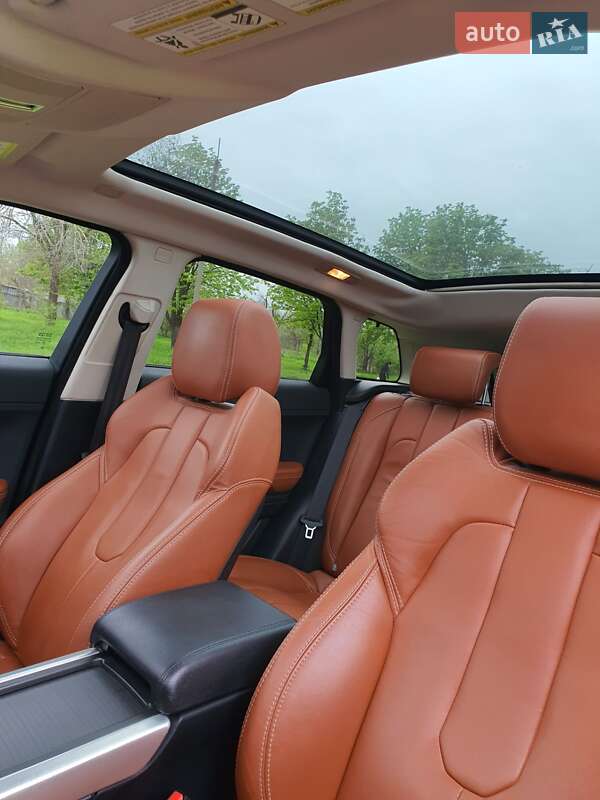Внедорожник / Кроссовер Land Rover Range Rover Evoque 2014 в Киеве