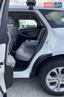Внедорожник / Кроссовер Land Rover Range Rover Evoque 2021 в 