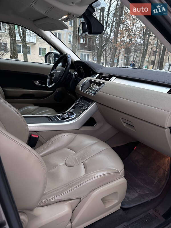 Позашляховик / Кросовер Land Rover Range Rover Evoque 2014 в Києві фото 43 Позашляховик / Кросовер Land Rover Range Rover Evoque 2014 в Києві