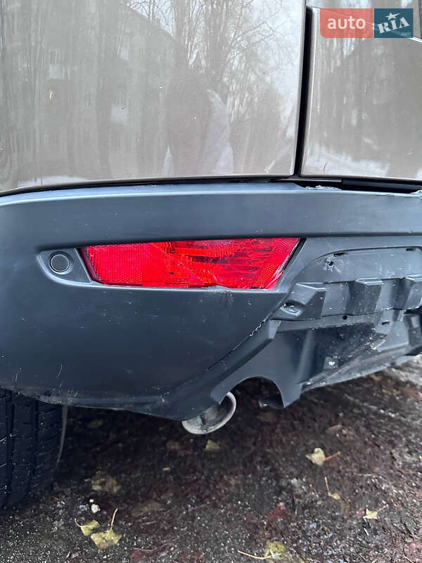 Позашляховик / Кросовер Land Rover Range Rover Evoque 2014 в Києві фото 61 Позашляховик / Кросовер Land Rover Range Rover Evoque 2014 в Києві