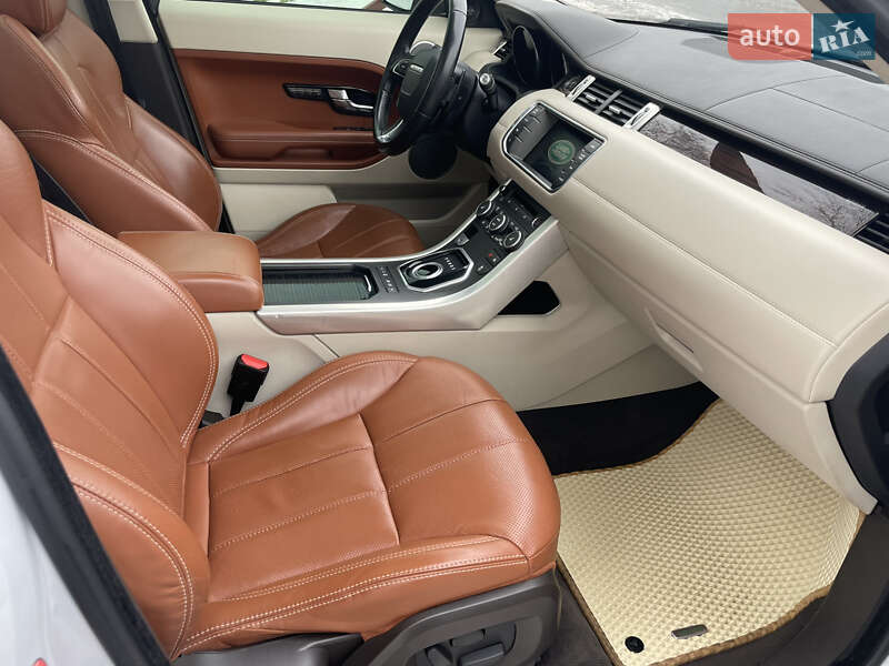 Внедорожник / Кроссовер Land Rover Range Rover Evoque 2015 в Бобровице фото 30 Внедорожник / Кроссовер Land Rover Range Rover Evoque 2015 в Бобровице