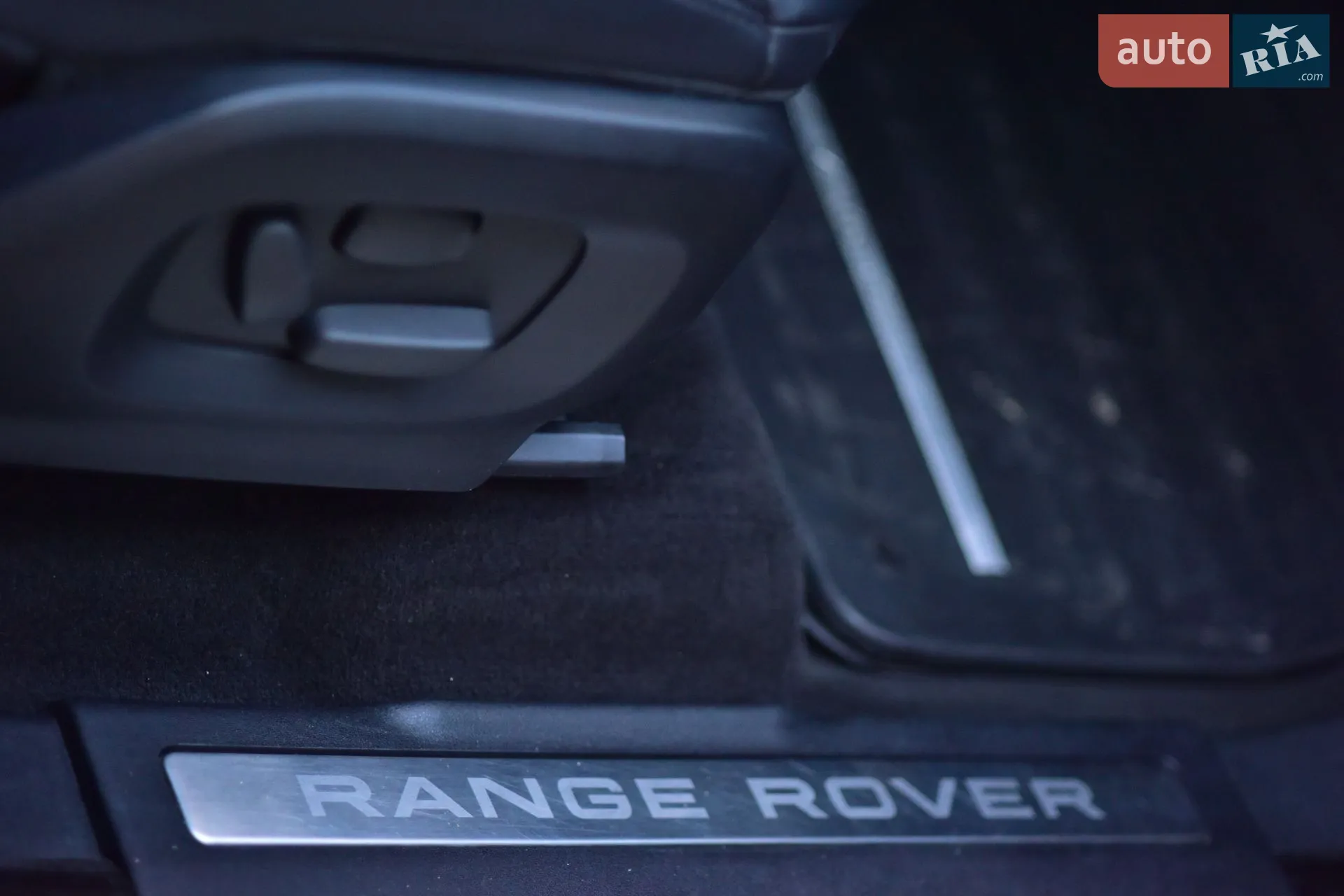 2015 Land Rover Range Rover Evoque - мініатюра 14