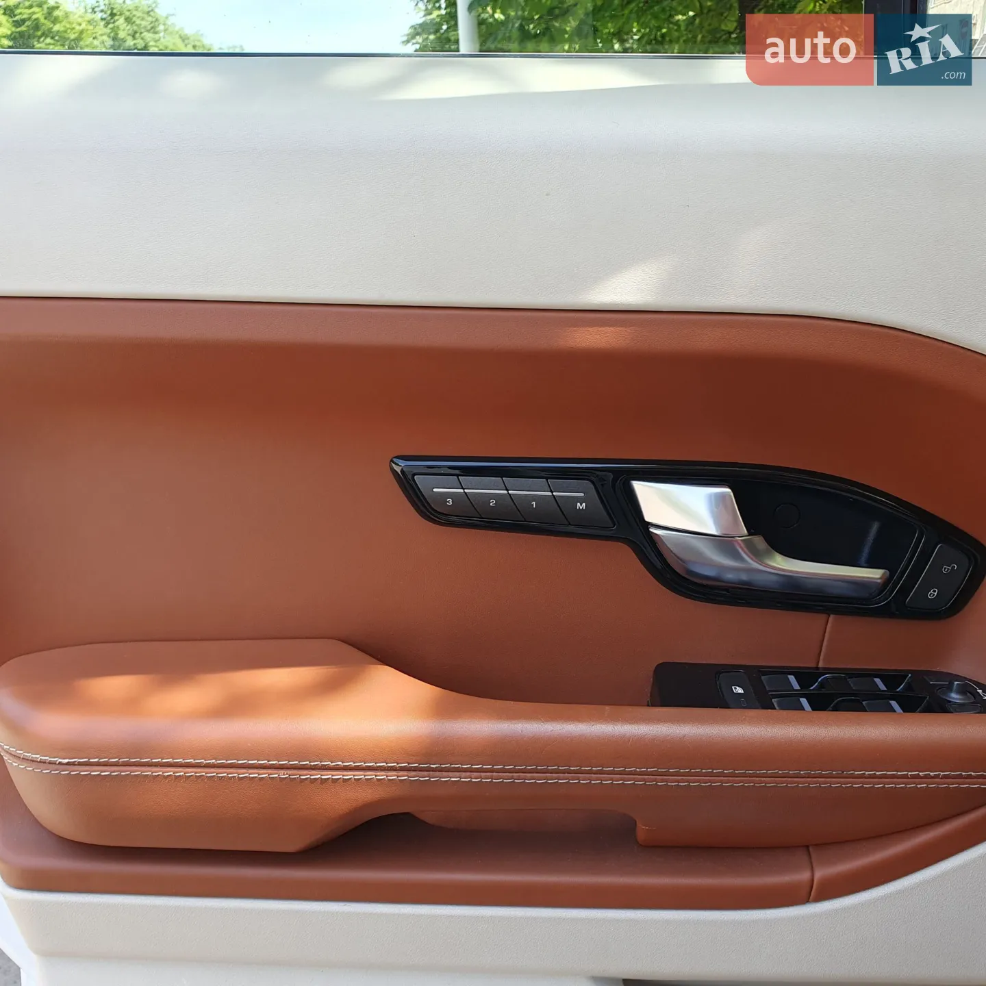 2012 Land Rover Range Rover Evoque - мініатюра 12