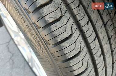 Позашляховик / Кросовер Land Rover Range Rover Evoque 2014 в 