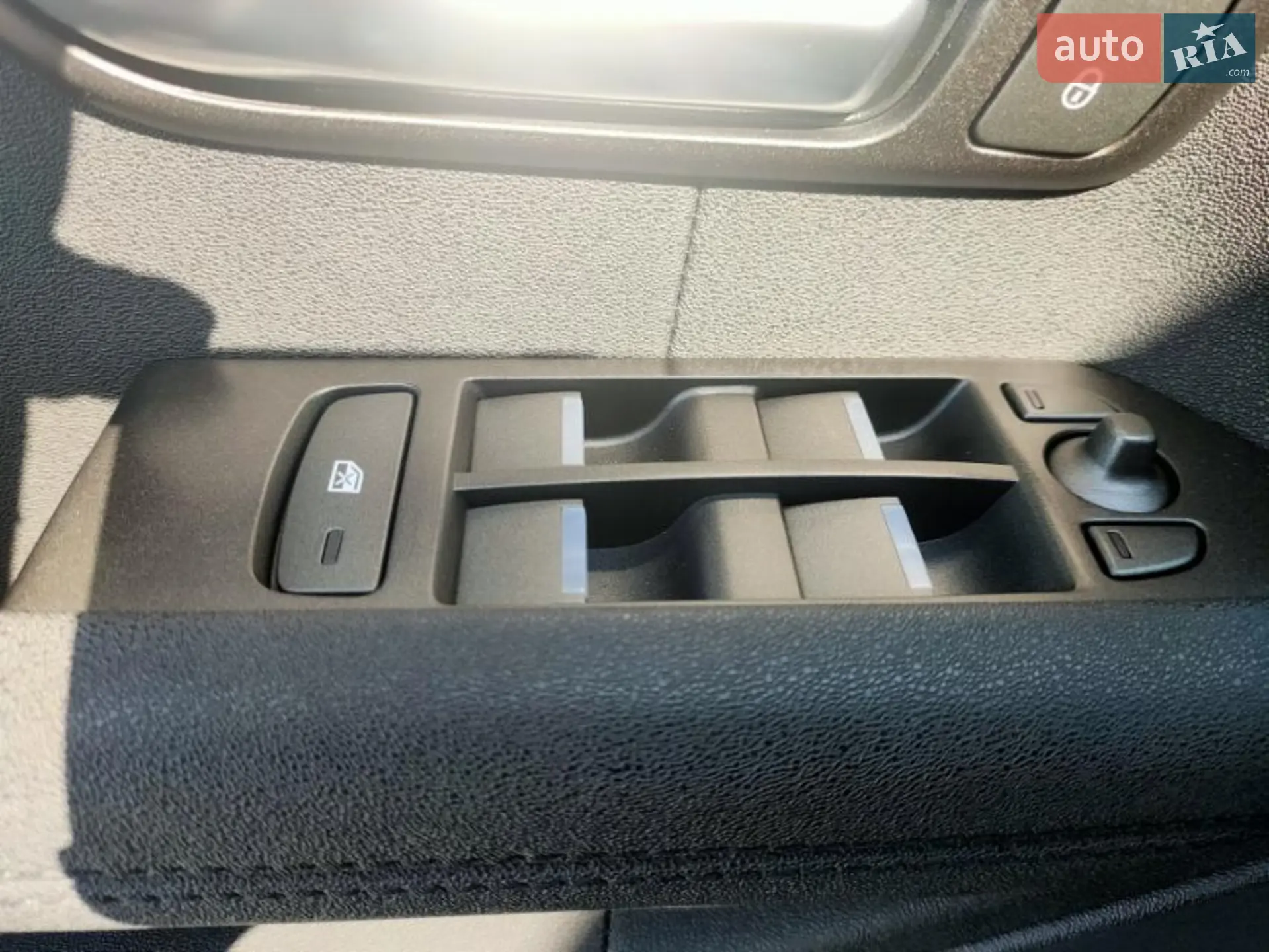 2014 Land Rover Range Rover Evoque - мініатюра 49