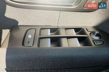 Позашляховик / Кросовер Land Rover Range Rover Evoque 2014 в 
