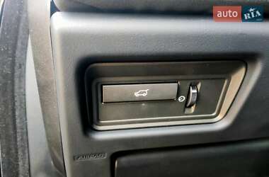 Позашляховик / Кросовер Land Rover Range Rover Evoque 2014 в 