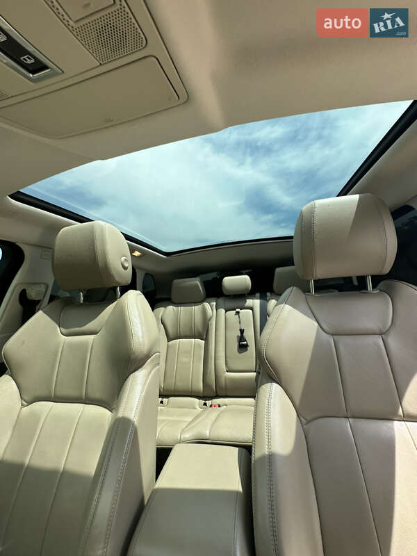 Внедорожник / Кроссовер Land Rover Range Rover Evoque 2016 в Черновцах