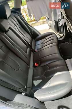Внедорожник / Кроссовер Land Rover Range Rover Evoque 2013 в 