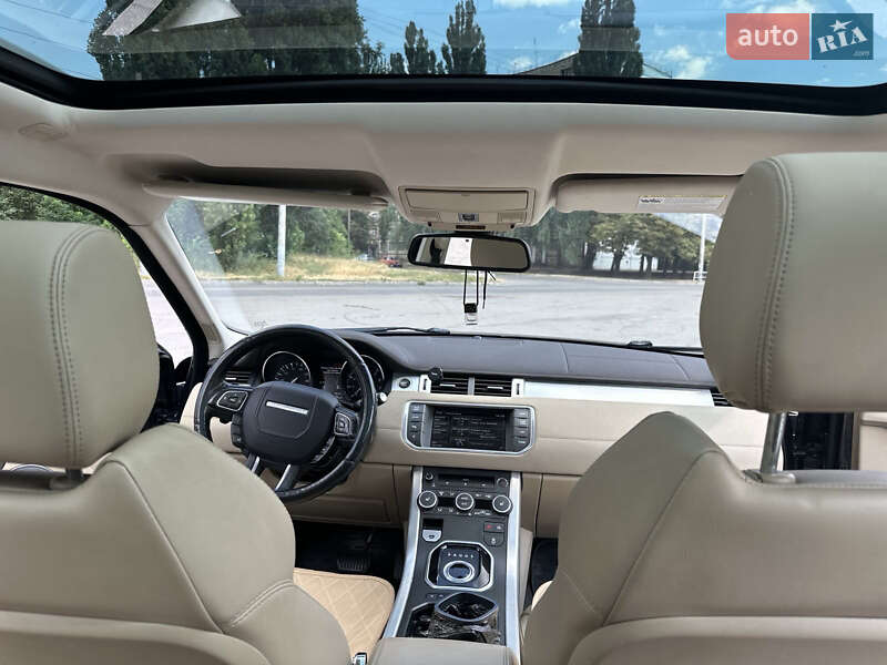 Внедорожник / Кроссовер Land Rover Range Rover Evoque 2015 в Кривом Роге