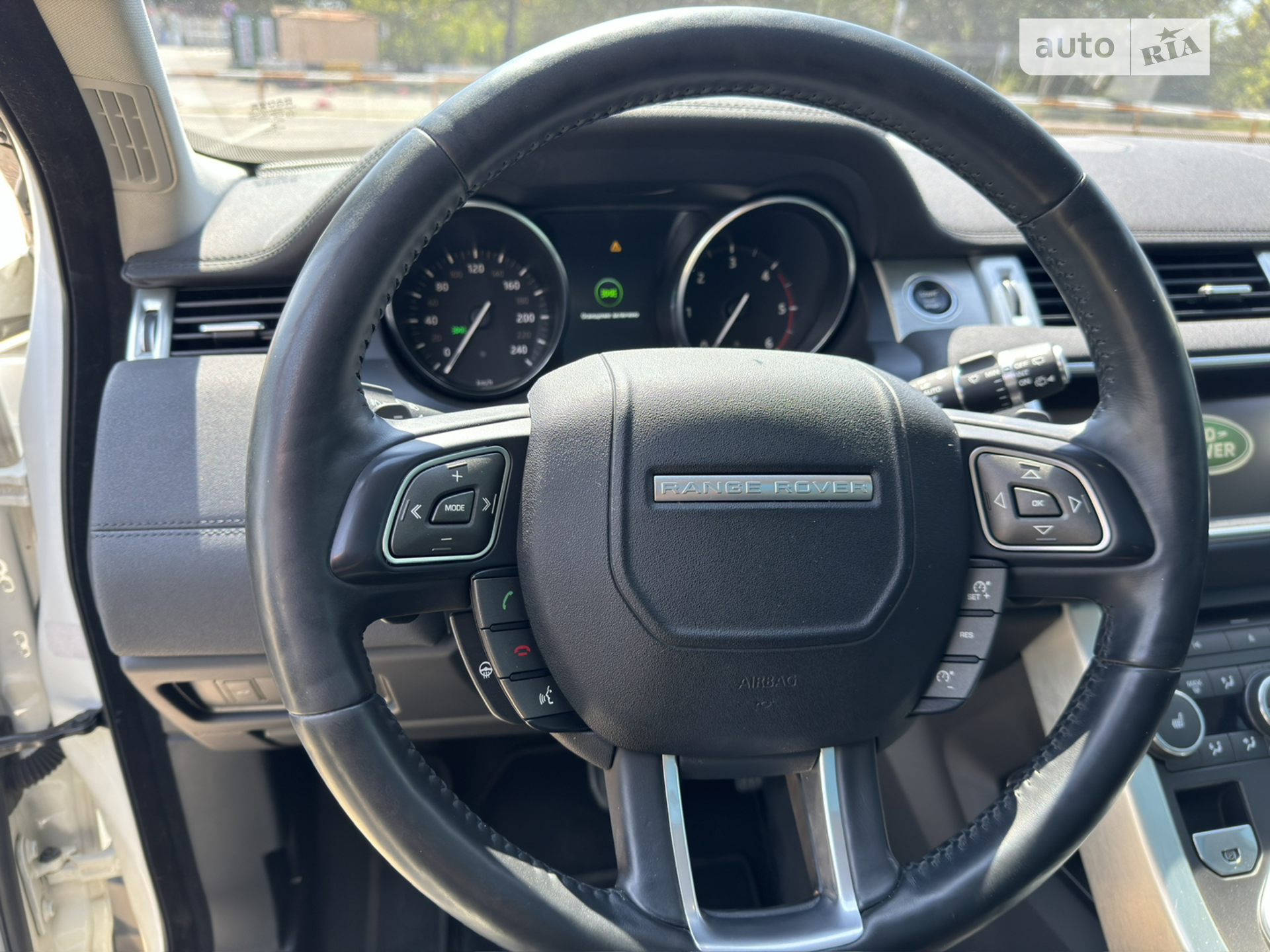 2016 Land Rover Range Rover Evoque - мініатюра 11