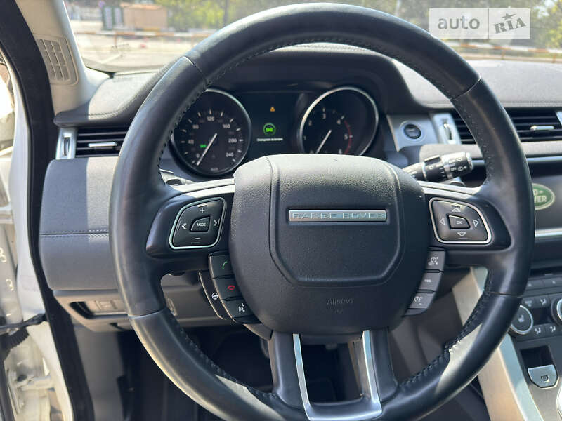 Внедорожник / Кроссовер Land Rover Range Rover Evoque 2016 в Одессе