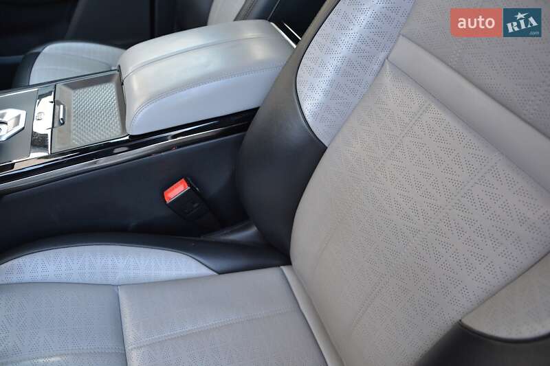 Внедорожник / Кроссовер Land Rover Range Rover Evoque 2019 в Киеве