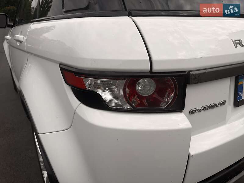 Внедорожник / Кроссовер Land Rover Range Rover Evoque 2013 в Киеве