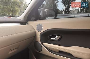 Внедорожник / Кроссовер Land Rover Range Rover Evoque 2013 в 