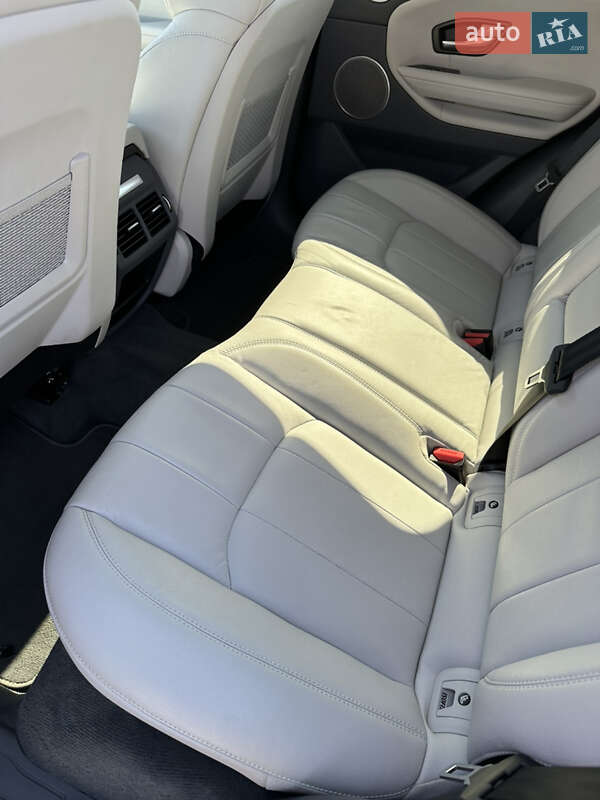 Внедорожник / Кроссовер Land Rover Range Rover Evoque 2018 в Ровно