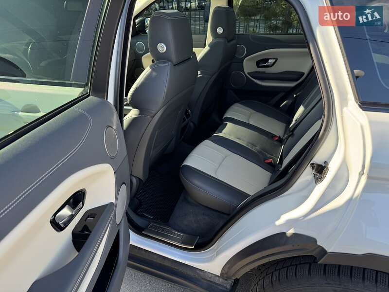Внедорожник / Кроссовер Land Rover Range Rover Evoque 2017 в Киеве