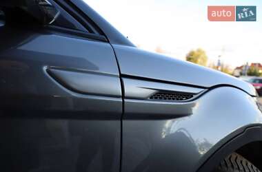 Внедорожник / Кроссовер Land Rover Range Rover Evoque 2018 в 