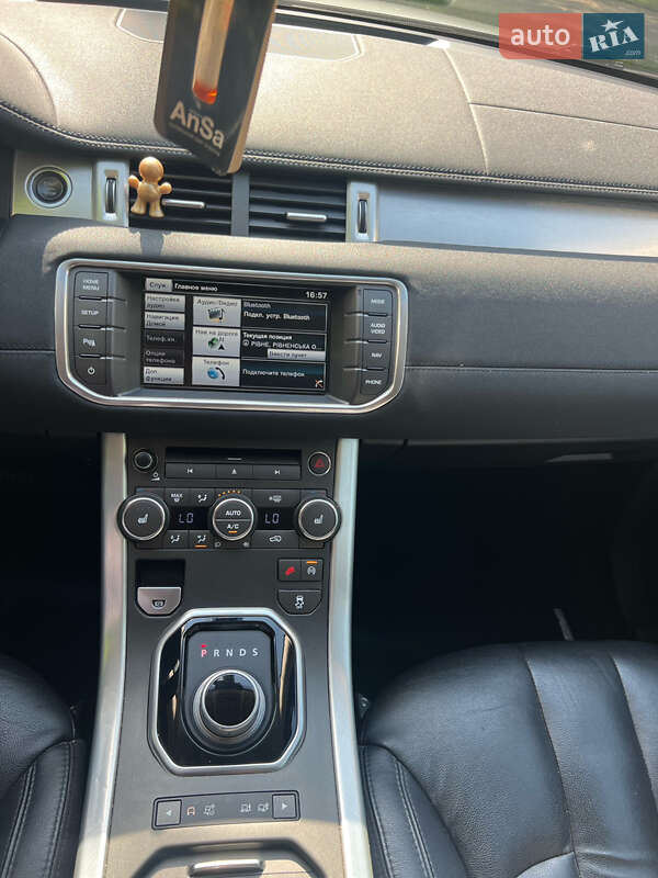 Внедорожник / Кроссовер Land Rover Range Rover Evoque 2015 в Ровно