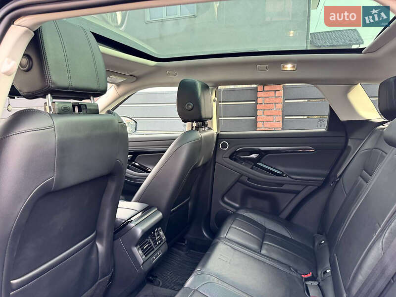 Внедорожник / Кроссовер Land Rover Range Rover Evoque 2019 в Черновцах