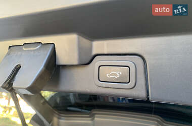 Внедорожник / Кроссовер Land Rover Range Rover Evoque 2011 в 