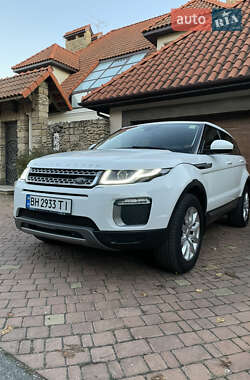 Внедорожник / Кроссовер Land Rover Range Rover Evoque 2016 в 