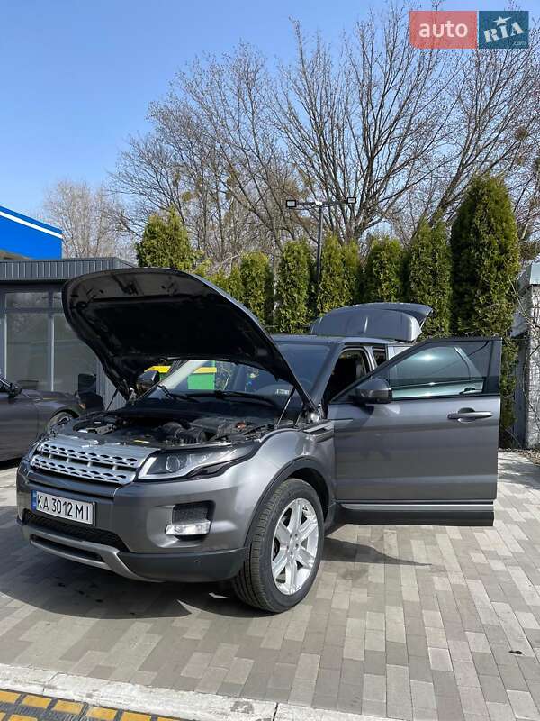 Внедорожник / Кроссовер Land Rover Range Rover Evoque 2015 в Киеве