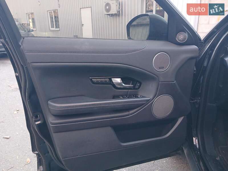Внедорожник / Кроссовер Land Rover Range Rover Evoque 2015 в Киеве