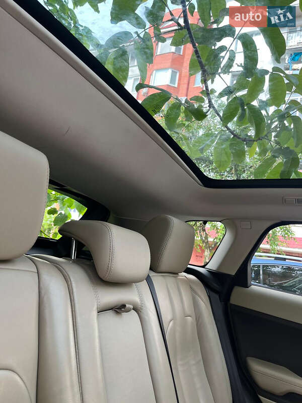Внедорожник / Кроссовер Land Rover Range Rover Evoque 2014 в Тернополе