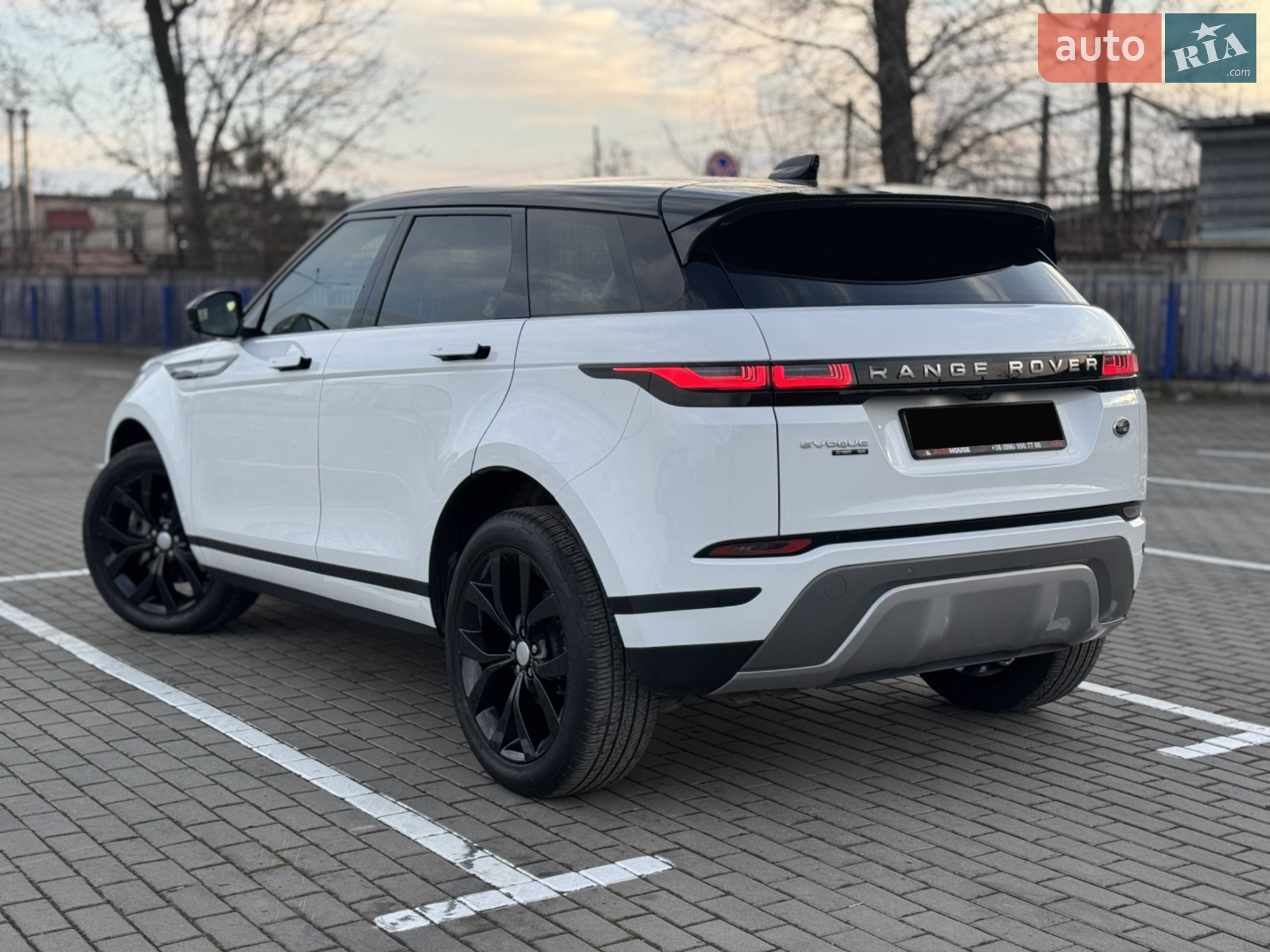 2019 Land Rover Range Rover Evoque - мініатюра 11