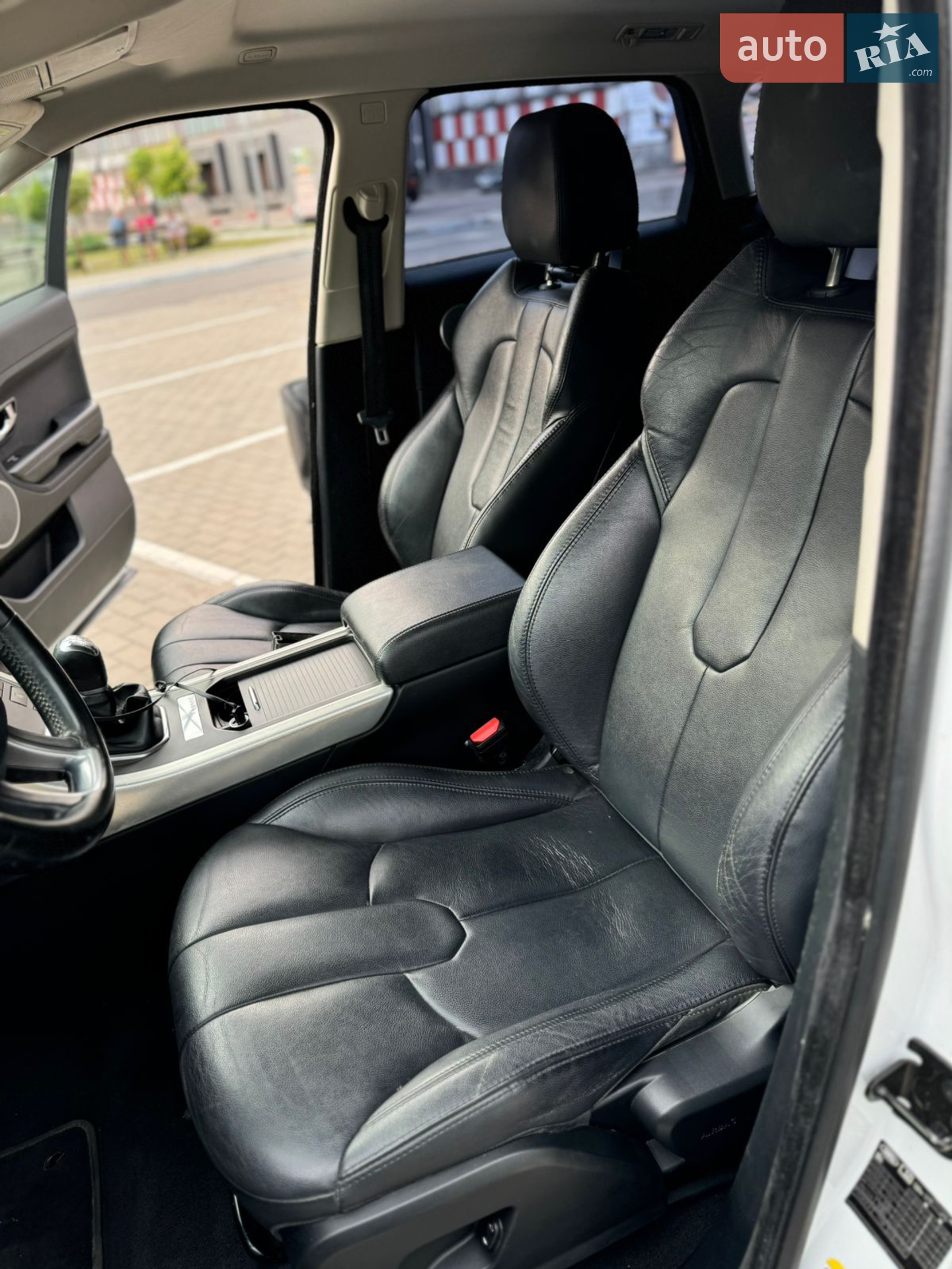 2015 Land Rover Range Rover Evoque - мініатюра 11