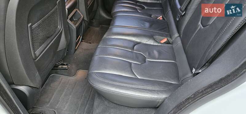 Внедорожник / Кроссовер Land Rover Range Rover Evoque 2011 в Киеве