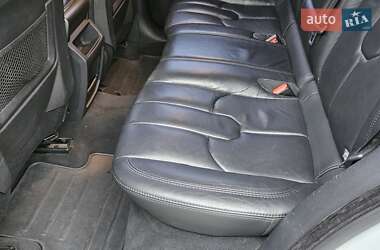 Позашляховик / Кросовер Land Rover Range Rover Evoque 2011 в 