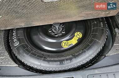 Позашляховик / Кросовер Land Rover Range Rover Evoque 2011 в 