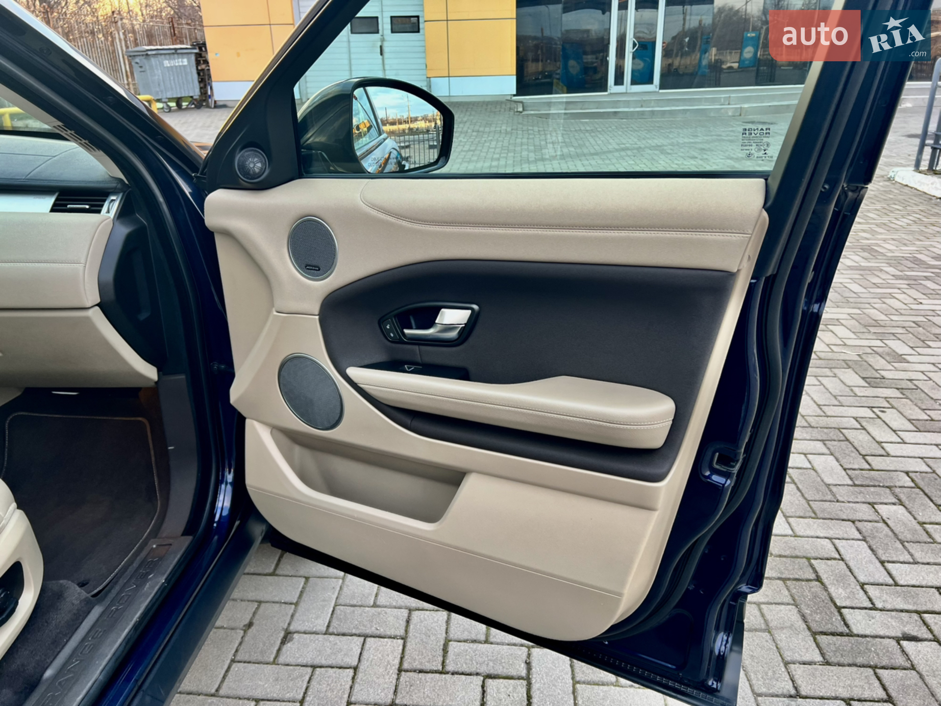 2016 Land Rover Range Rover Evoque - мініатюра 12